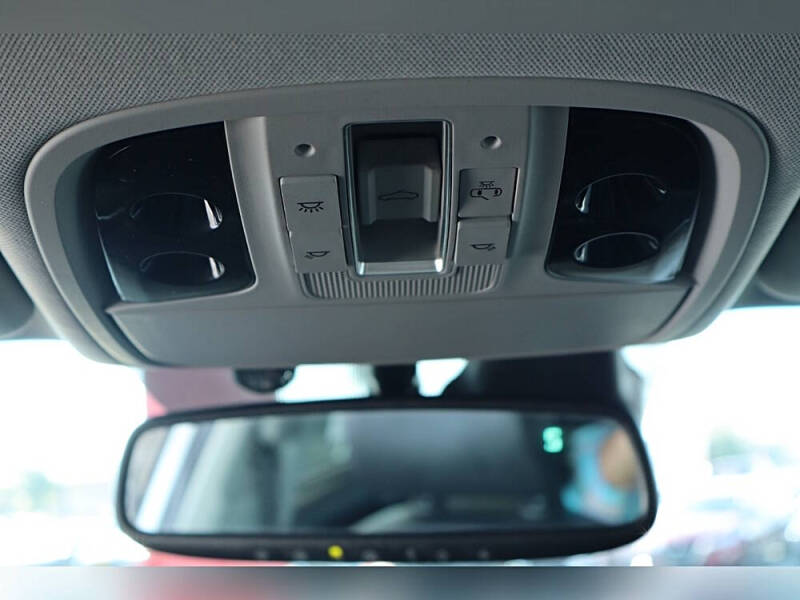 2018 Kia Cadenza Limited