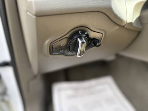 2012 Audi Q5 2.0T quattro Premium