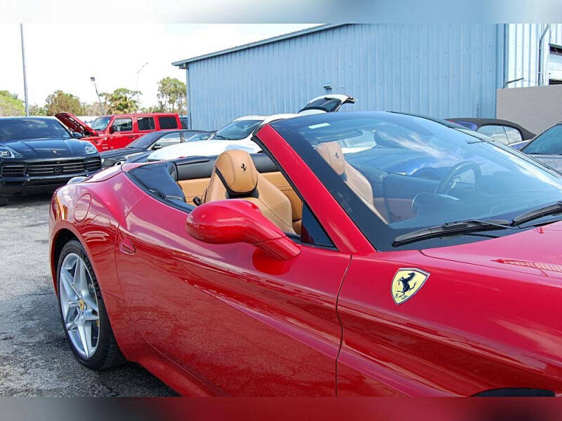 2016 Ferrari California T