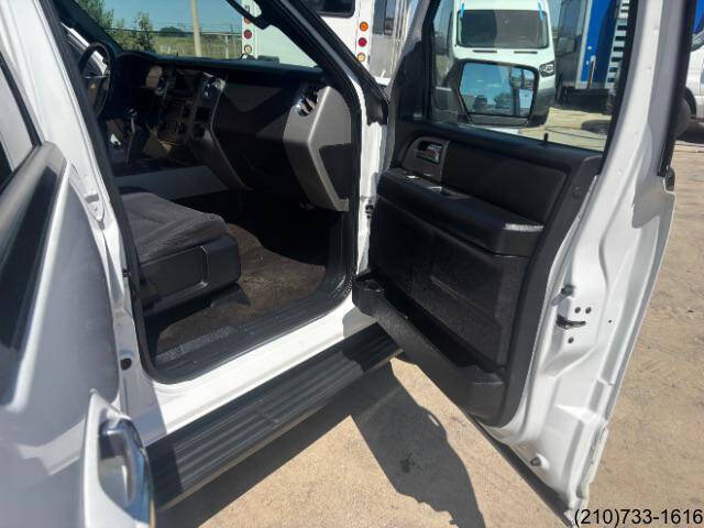 2016 Ford Expedition EL XLT