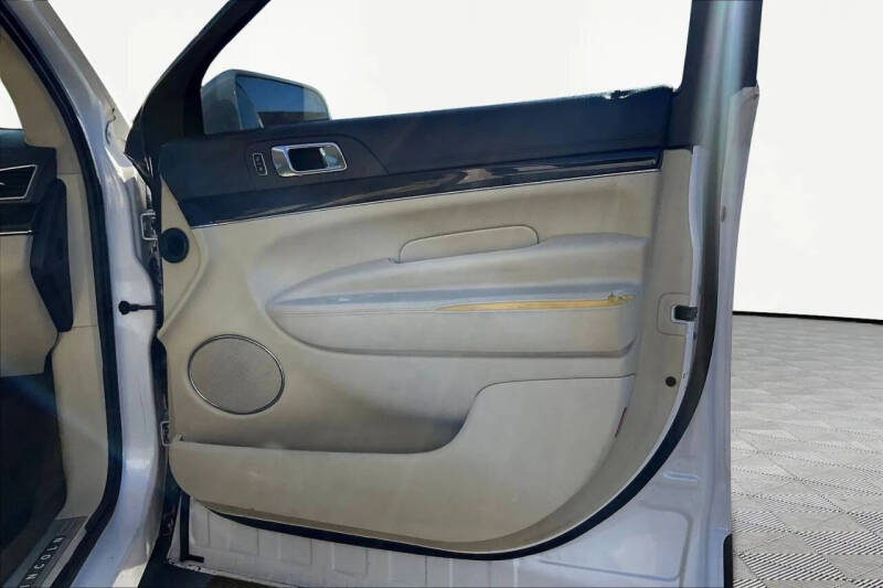 2014 Lincoln MKT Ecoboost