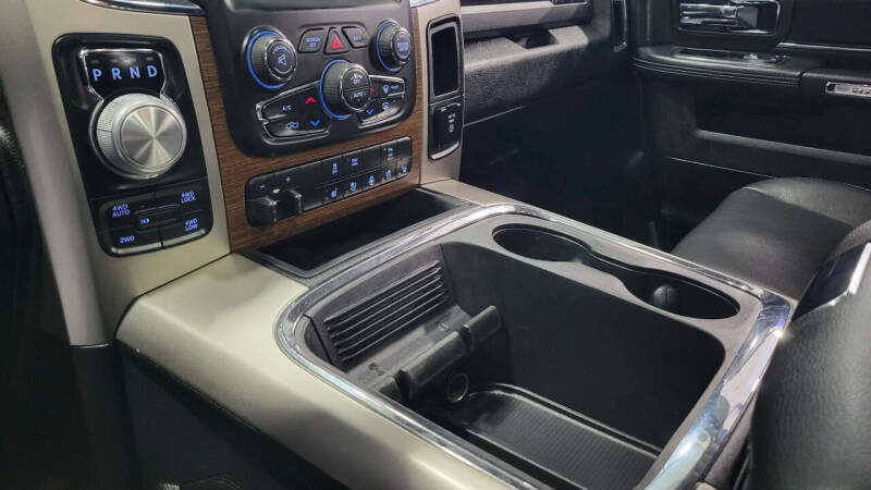 2017 RAM 1500 Laramie