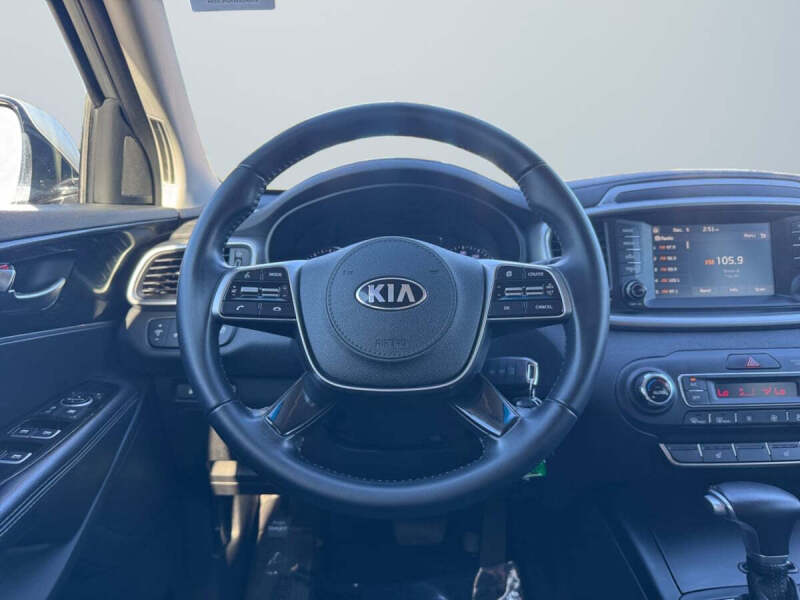 2020 Kia Sorento LX