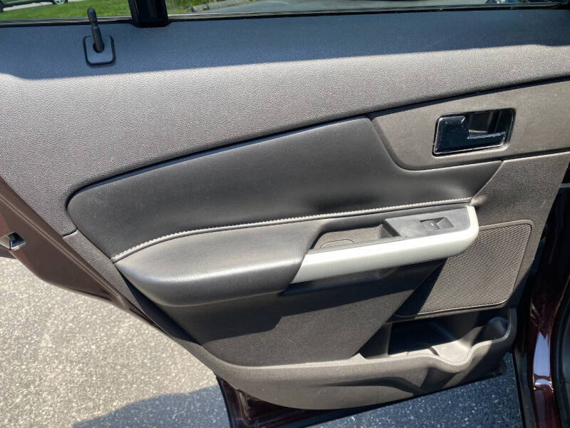 2012 Ford Edge SE