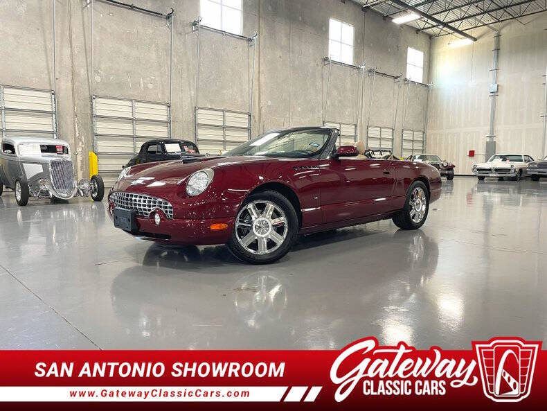 2004 Ford Thunderbird Deluxe