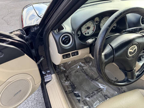 2005 Mazda MX-5 Miata LS