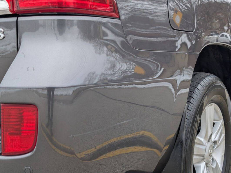 2013 Toyota Land Cruiser