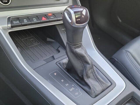 2024 Audi Q3 quattro S line Premium 45 TFSI