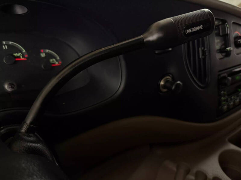 2002 Ford E-Series E-350 SD XLT