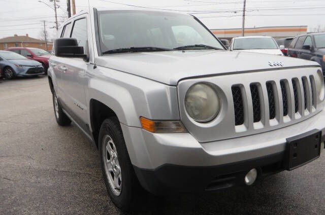 2013 Jeep Patriot Sport photo 22