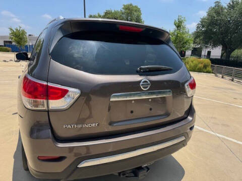 2015 Nissan Pathfinder S