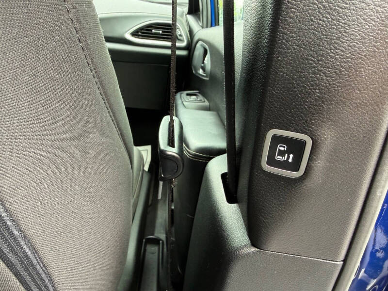 2021 Chrysler Pacifica Touring