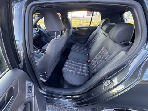 2011 Volkswagen GTI Base PZEV