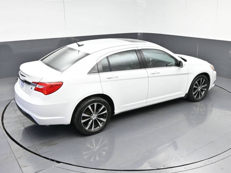 2012 Chrysler 200 S