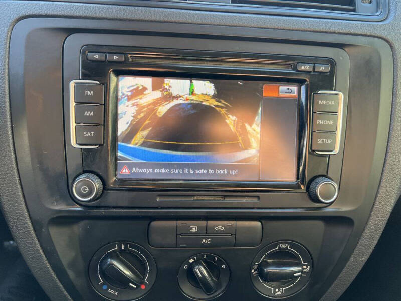 2015 Volkswagen Jetta