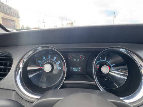 2010 Ford Mustang V6