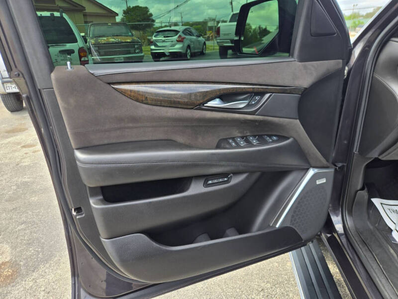 2016 Cadillac Escalade ESV Platinum