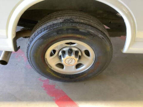 2017 Chevrolet Express LS 3500