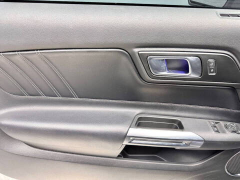 2021 Ford Mustang