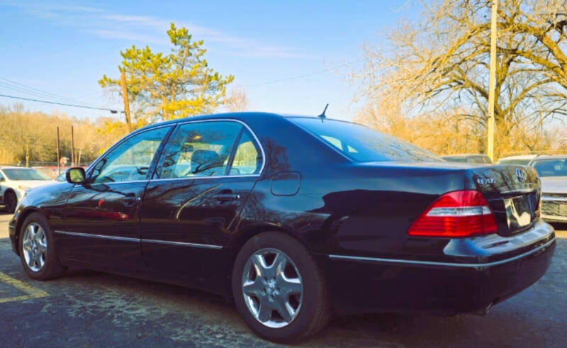 2004 Lexus LS 430