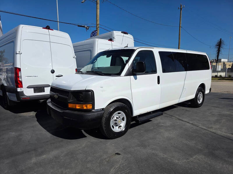 2014 Chevrolet Express LS 3500