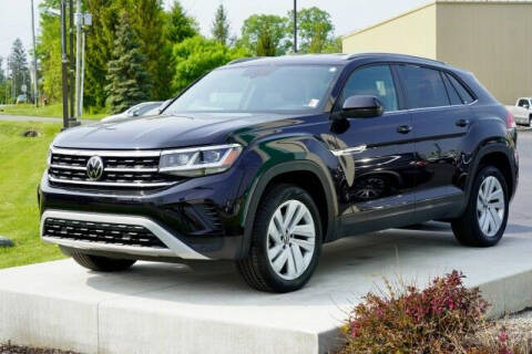 2021 Volkswagen Atlas Cross Sport for sale at Preferred Auto Fort Wayne in Fort Wayne IN