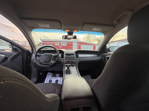 2011 Ford Taurus SEL