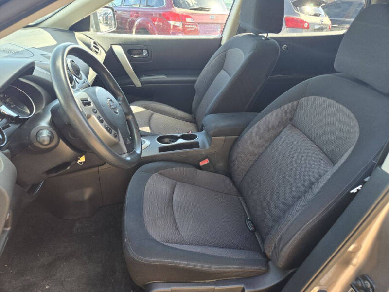 2011 Nissan Rogue SV