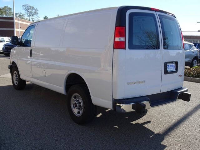2023 GMC Savana 2500