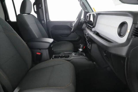 2026 Jeep Gladiator Sport S