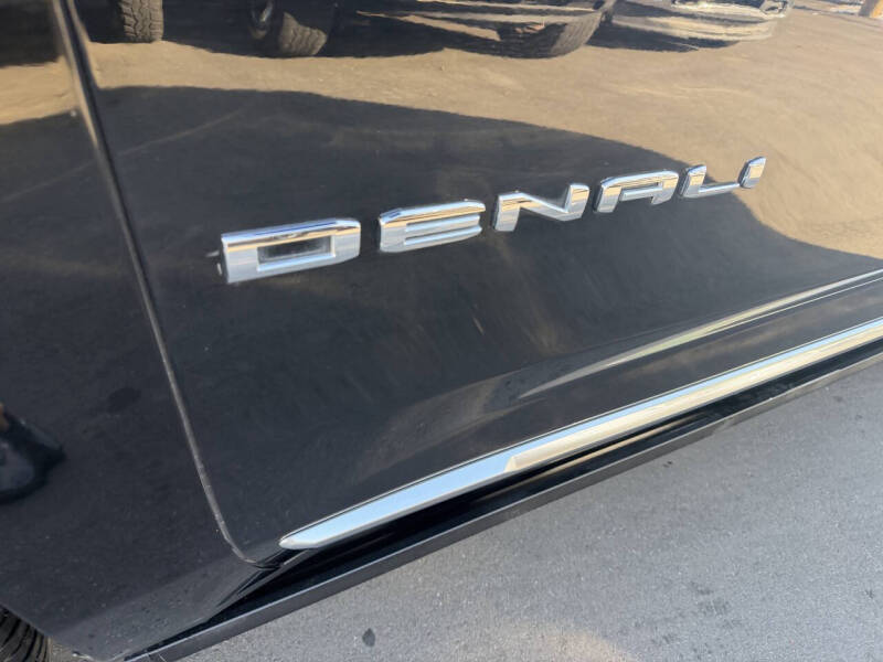 2021 GMC Yukon XL Denali