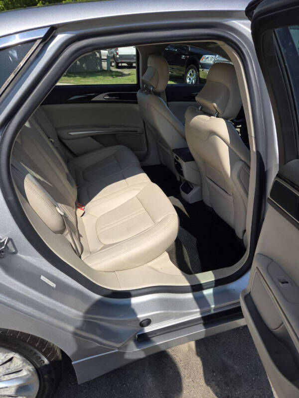 2016 Lincoln MKZ