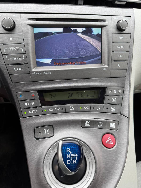 2013 Toyota Prius Three