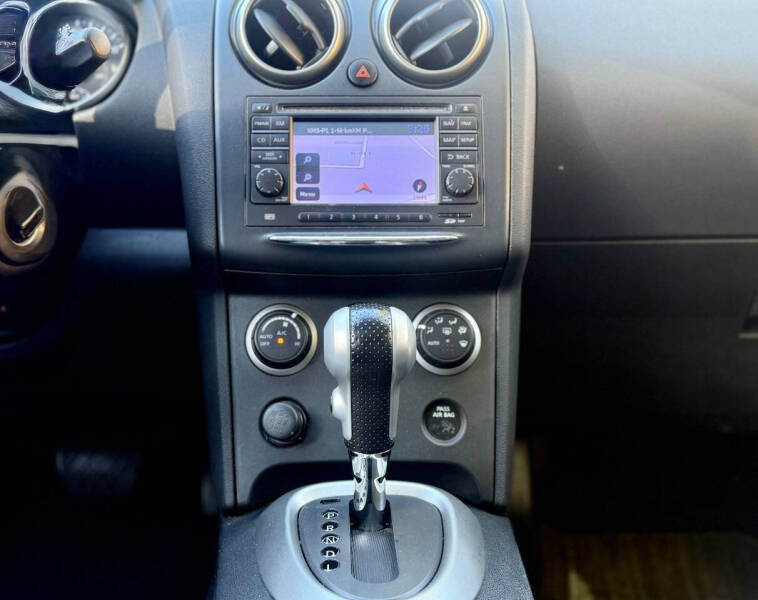 2011 Nissan Rogue SV