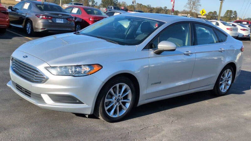 2017 Ford Fusion Hybrid SE