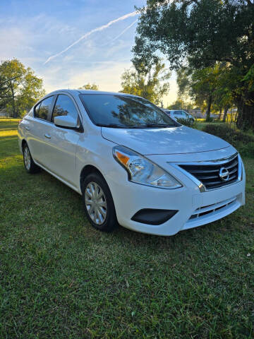 2019 Nissan Versa SV