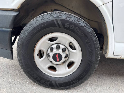 2020 GMC Savana 2500