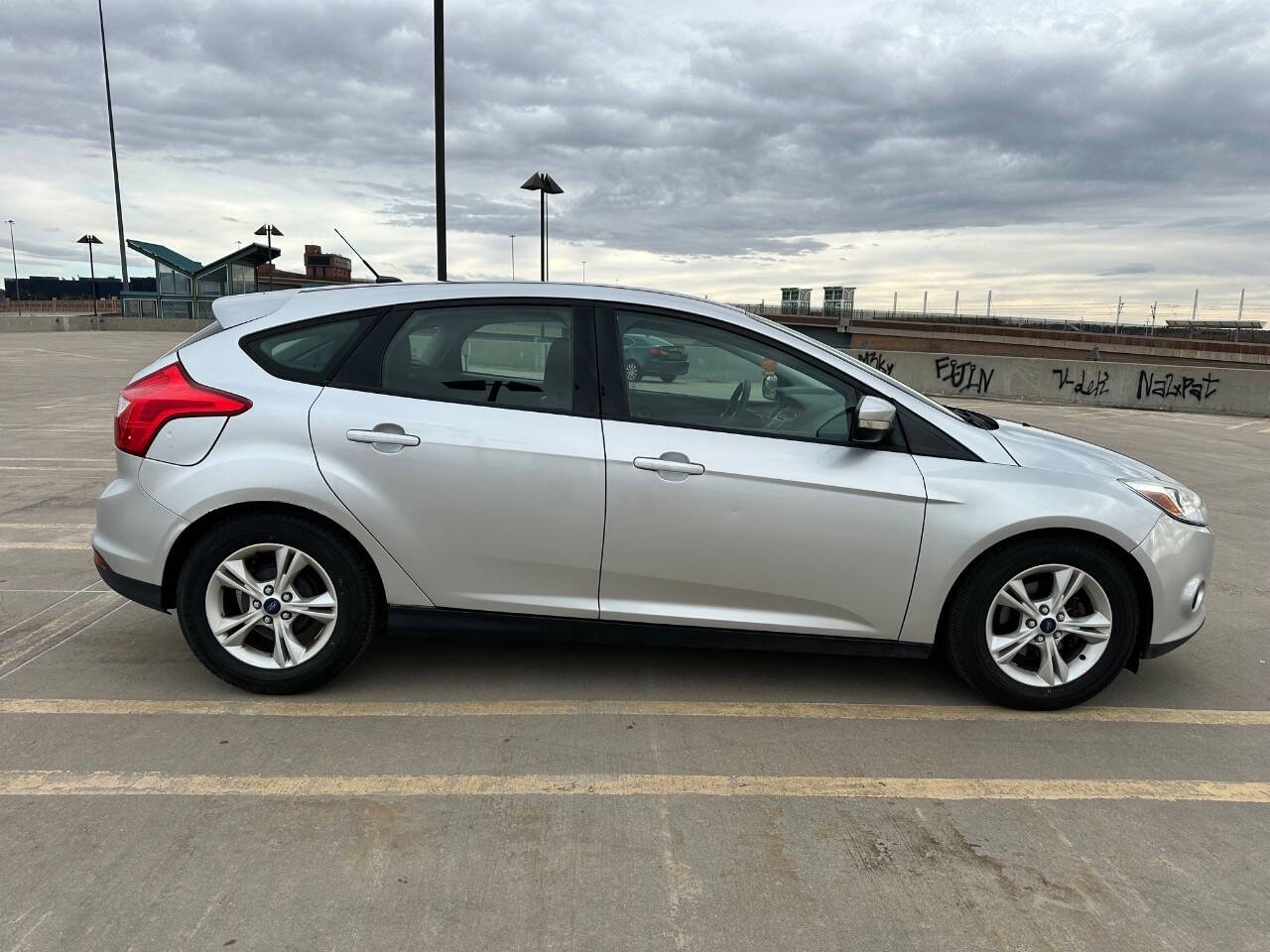 2014 Ford Focus SE photo 12