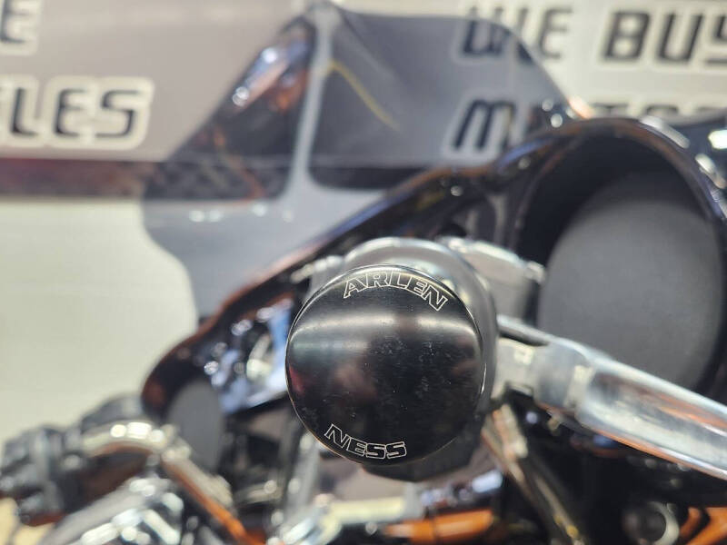 2015 Harley-Davidson Street Glide Special