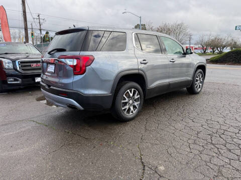 2022 GMC Acadia SLE