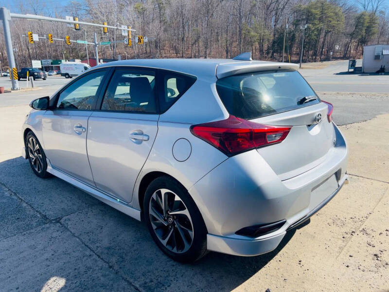 2016 Scion iM