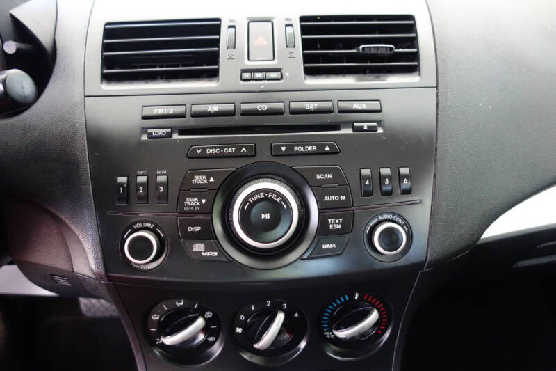 2012 Mazda MAZDA3 i Touring