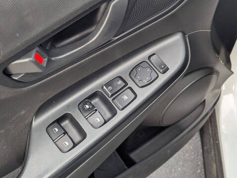 2020 Hyundai Kona SE