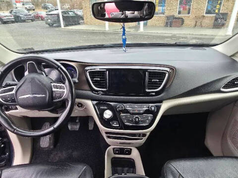 2018 Chrysler Pacifica Touring L Plus