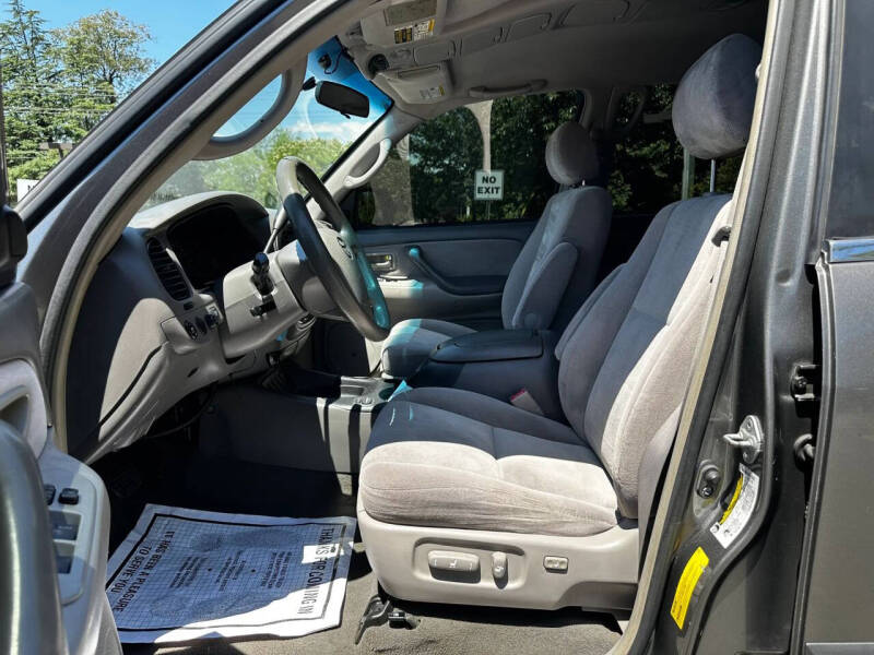 2007 Toyota Sequoia SR5