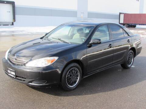 2004 Toyota Camry for sale at R & I Auto in Lake Bluff IL