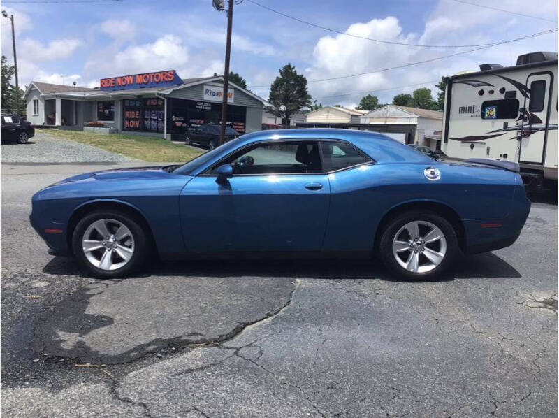 2023 Dodge Challenger SXT