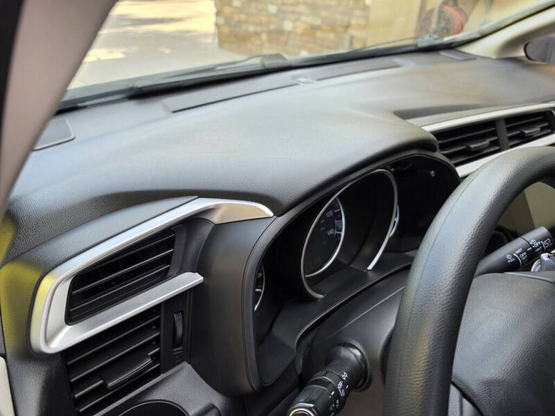 2016 Honda Fit EX