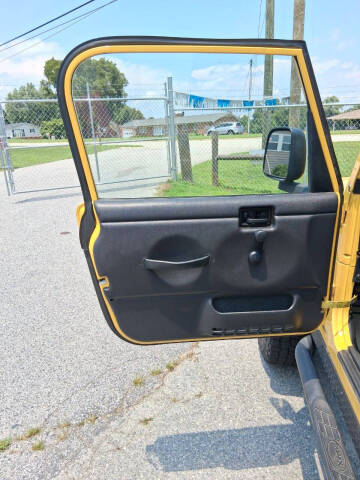 2004 Jeep Wrangler X