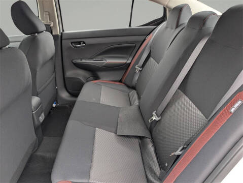 2025 Nissan Versa SR